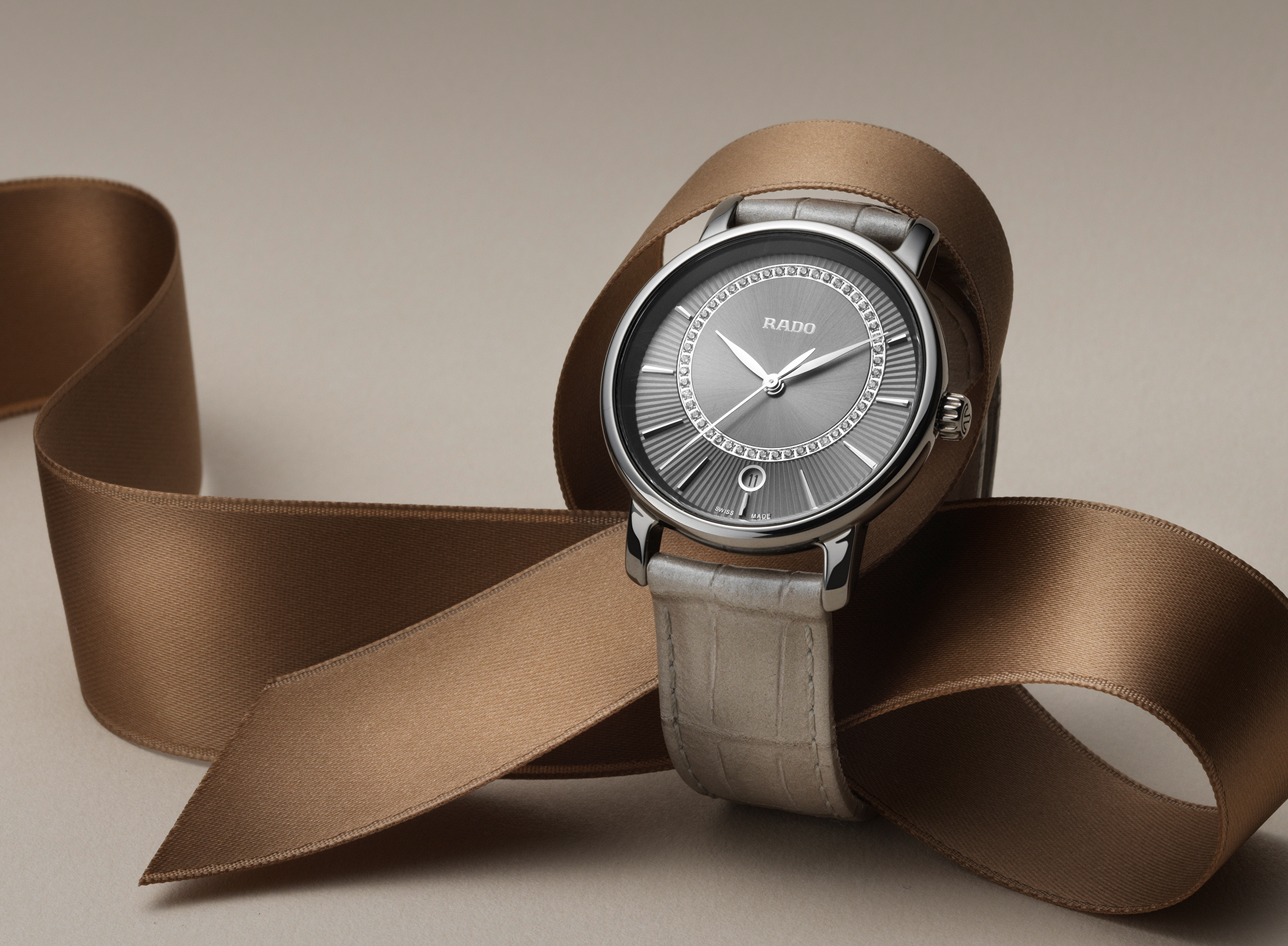 Rado瑞士雷达表DiaMaster钻霸系列镶钻腕表