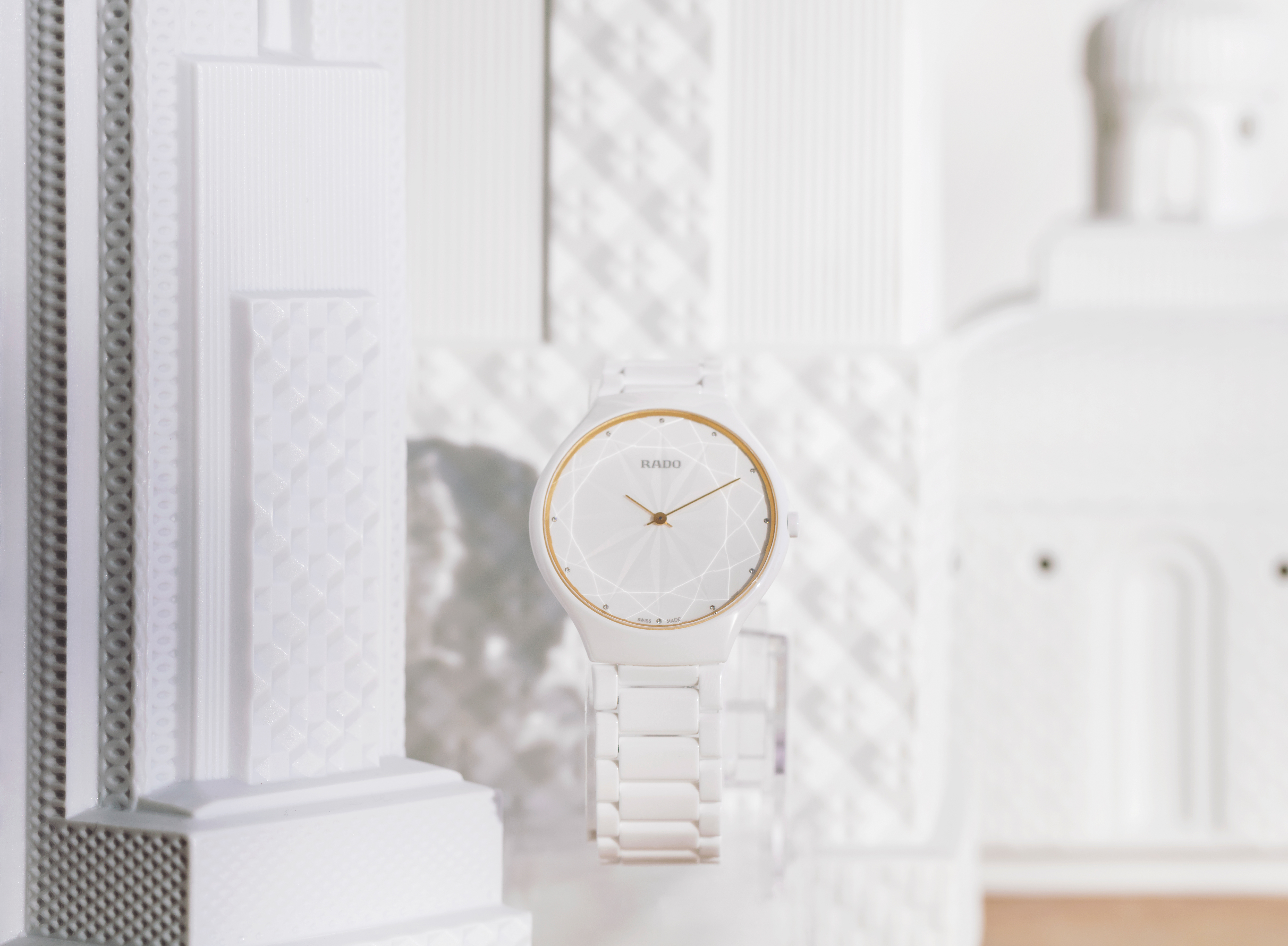 True Thinline真薄系列设计师合作款腕表